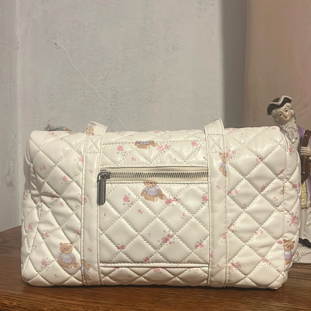 Quilted teddy bear tote